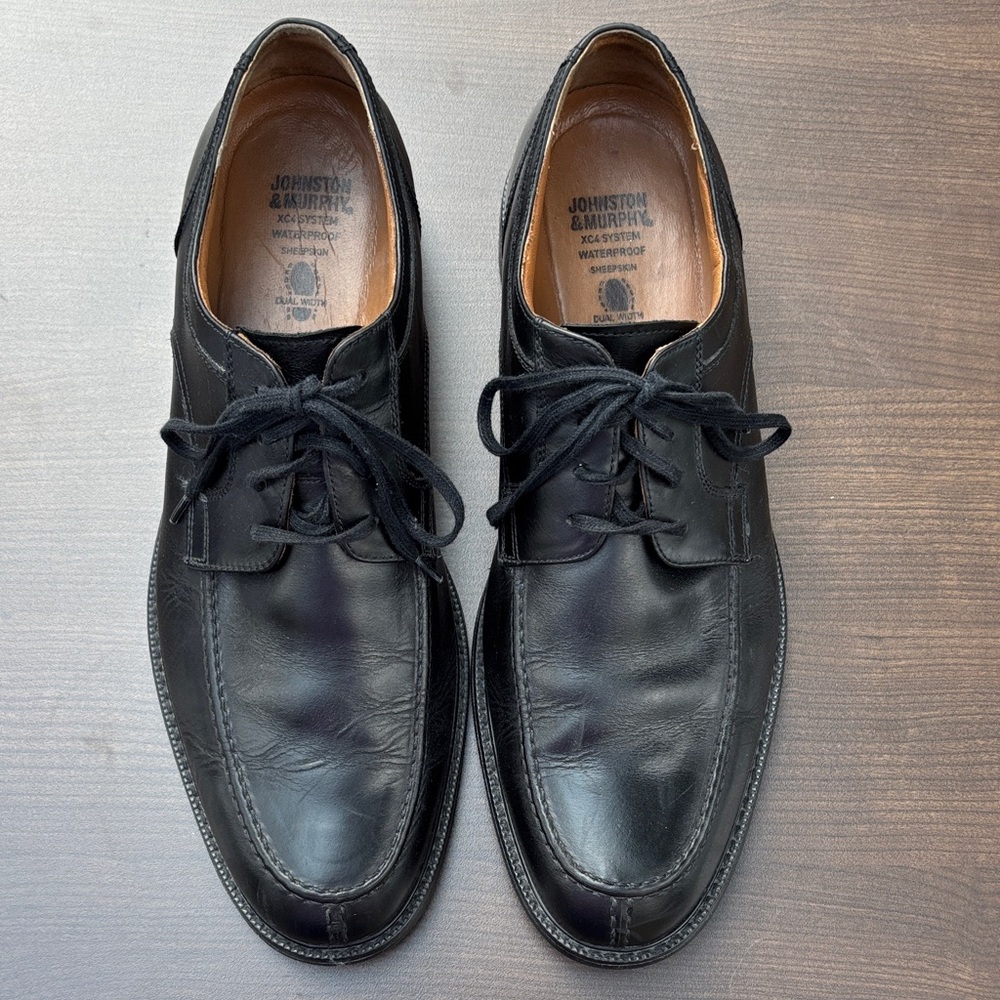 Johnston & Murphy Black Leather Oxfords